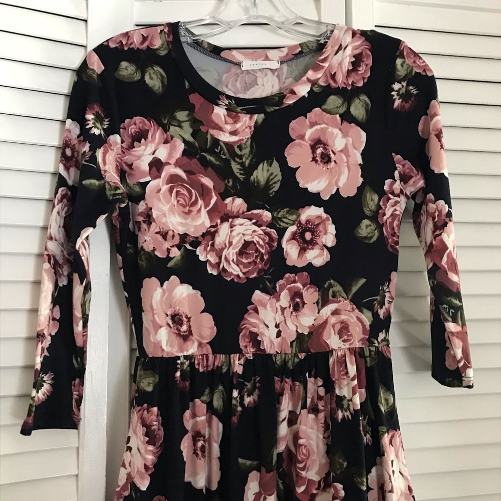 Reborn J Floral Maxi Dress *with pockets*